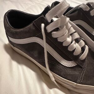 Gray Pig Suede Old Skool Vans (Size 11)